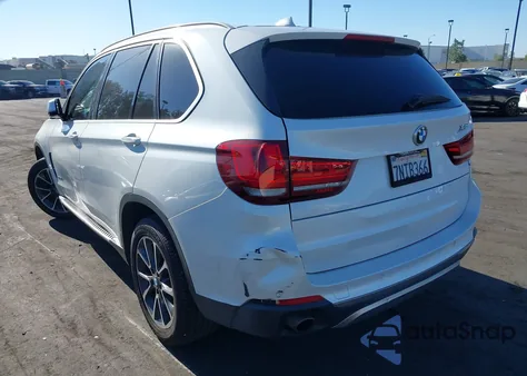 2015 BMW X5 xDrive35I z USA, uszkodzony, nr VIN 5UXKR0C54F0P18132